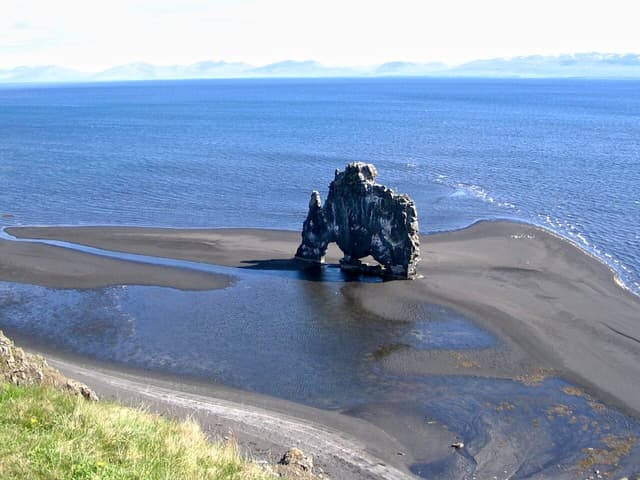 Hvítserkur, Iceland