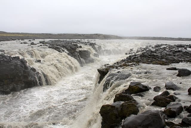 Gljúfrasmiður, Iceland