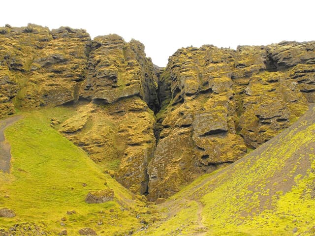 Rauðfeldsgjá, Iceland