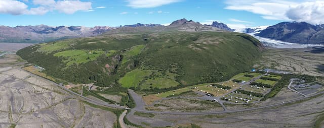 Skaftafell National Park, on the Sjónarnípa route