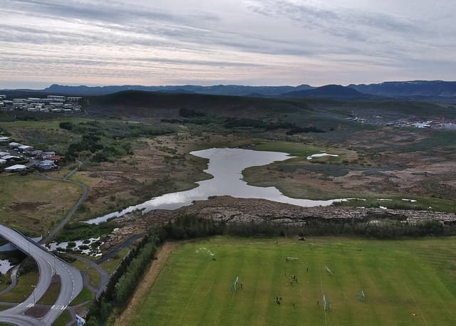 Ástjörn, Iceland