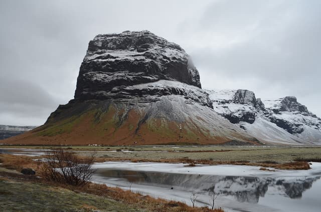 Lómagnúpur, Iceland